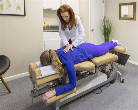 chiropractic chiropractor adjustment treatment techniques technique services different chiropractors activator dr diversified types conditions